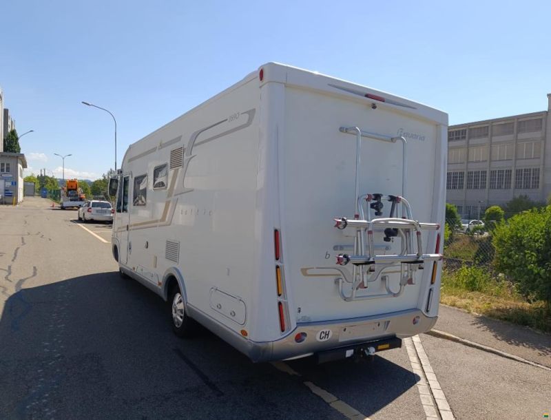 Bavaria Baltic 690 LC