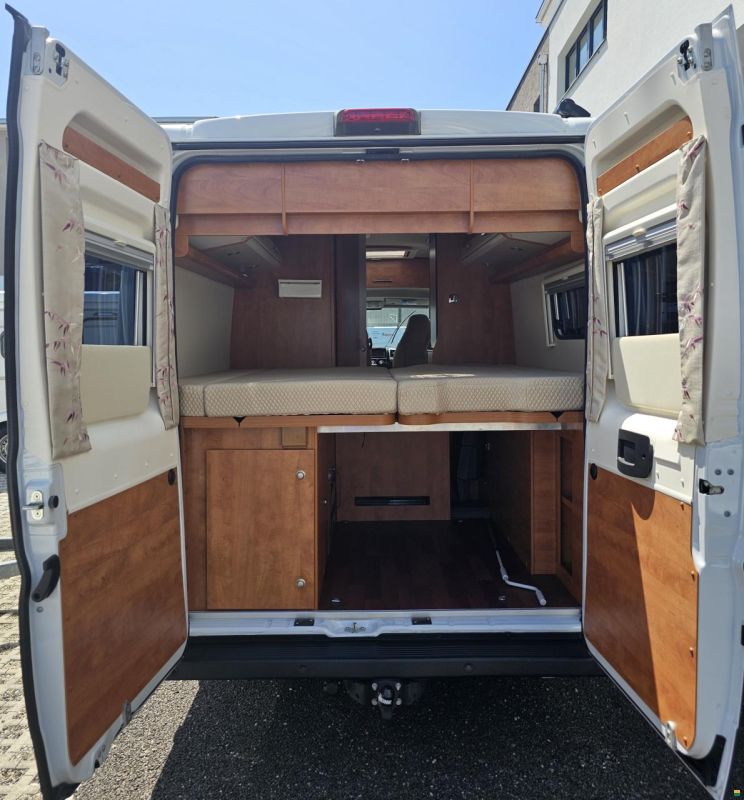 Malibu 640 le mit Einzelbett, Automat!
