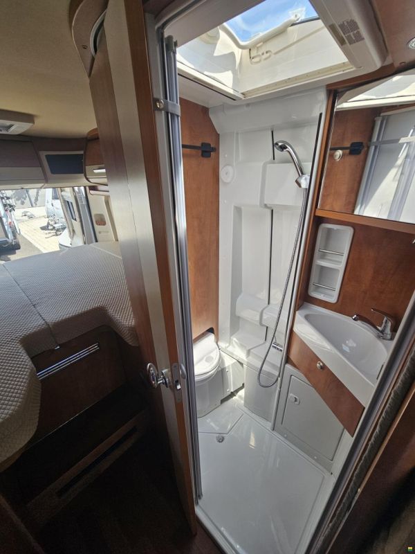 Malibu 640 le mit Einzelbett, Automat!