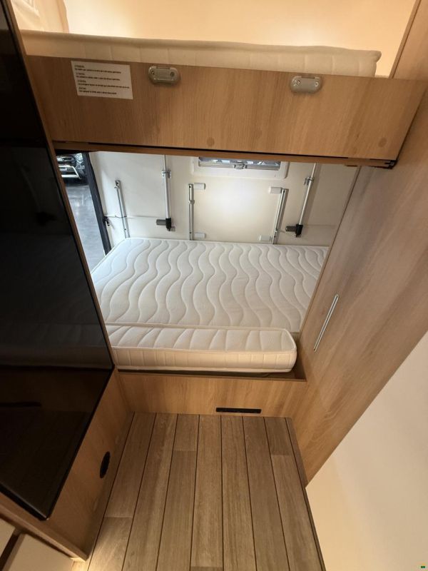 Forster-Reisemobile Alkoven FA 699 DVB