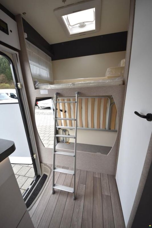 Forster-Reisemobile Alkoven FA 699 VB