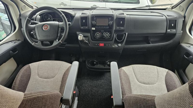 Fiat Knaus R17