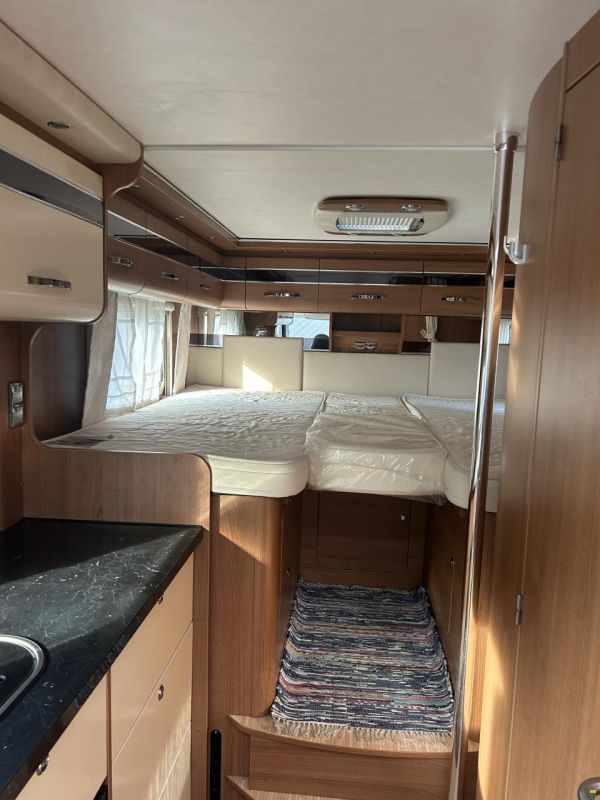 LMC Liberty Explorer i675G