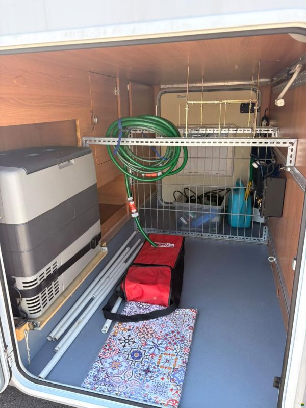 LMC Liberty Explorer i675G
