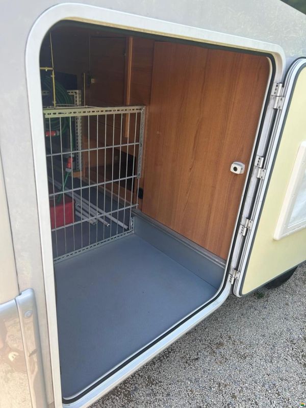 LMC Liberty Explorer i675G
