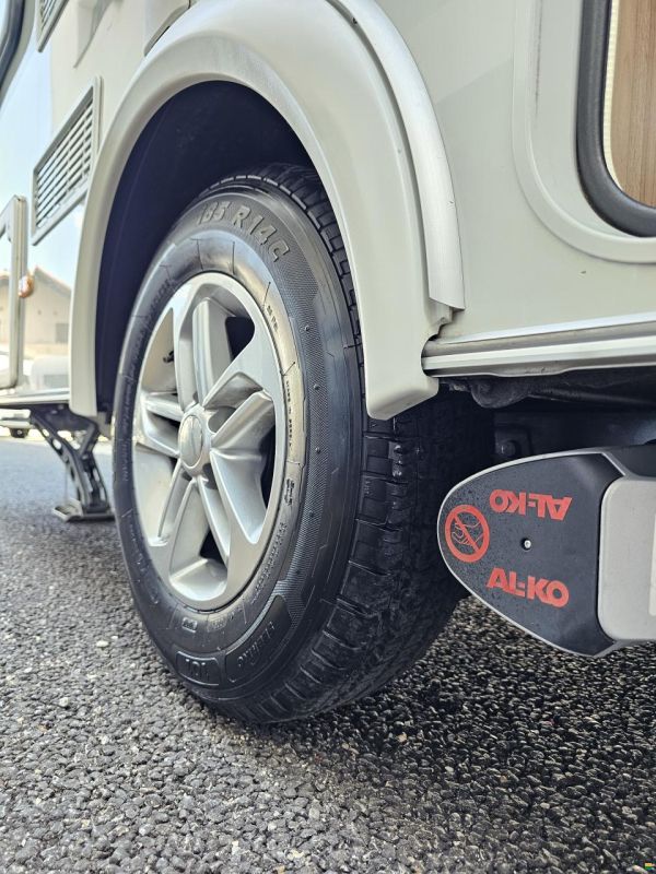 Hymer Feeling 425 mit Schlafdach!