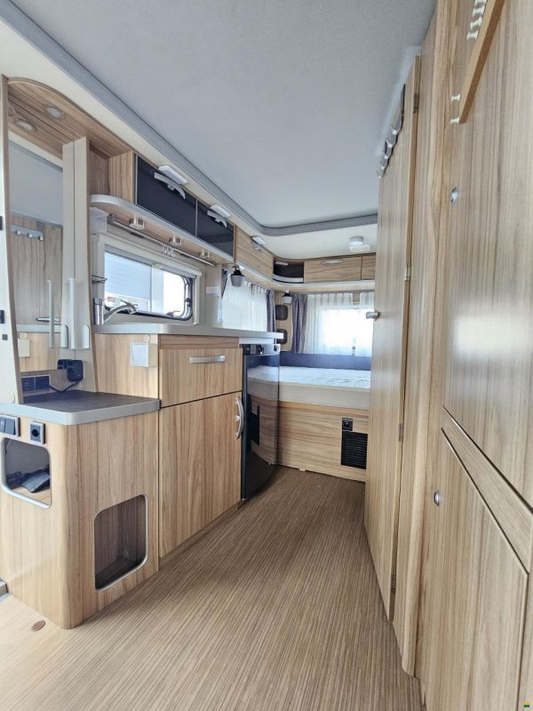 Hymer Feeling 425 mit Schlafdach!