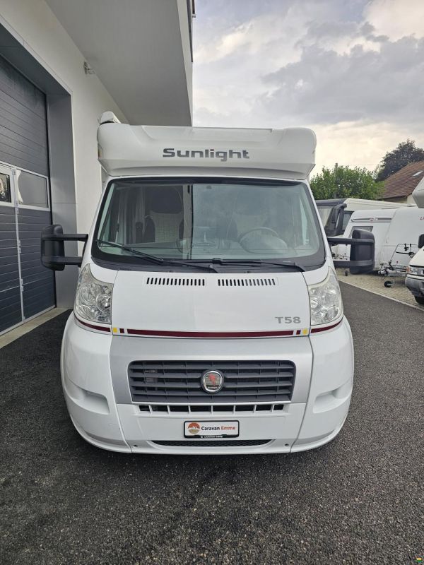 Sunlight T58 mit Solar, Veloträger, Markise!
