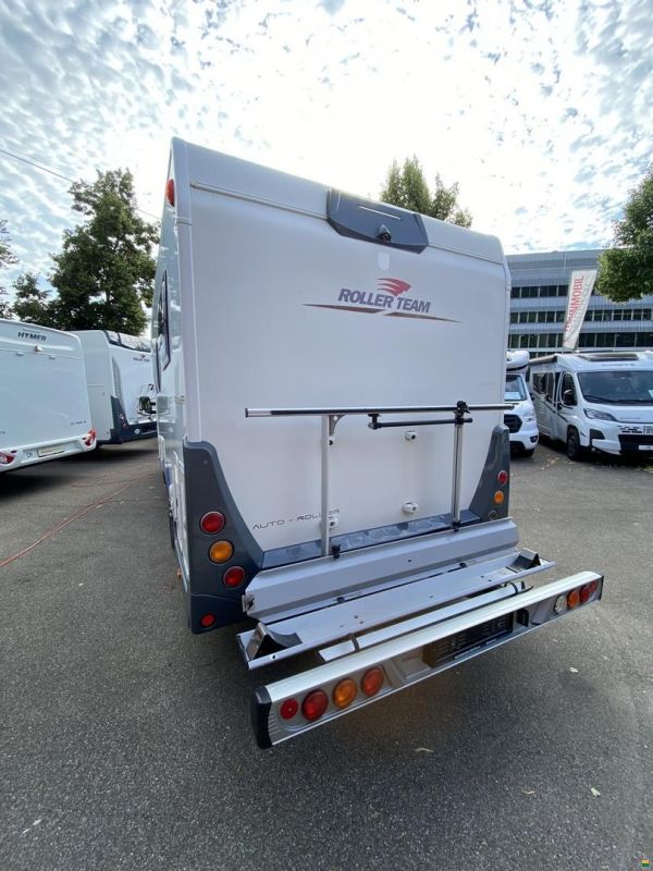 Roller Team Autoroller 264 TL, Ford 2.0TDCi 170PS