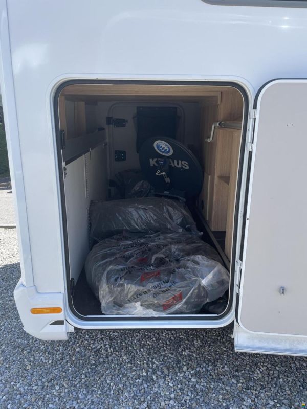 Knaus Sky Ti PLATINUM SELECTION 650 MEG