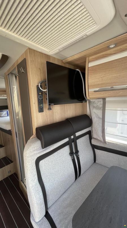 Knaus Sky Ti PLATINUM SELECTION 650 MEG