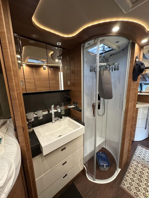 Carthago Chic C-Line I 5.9 XL