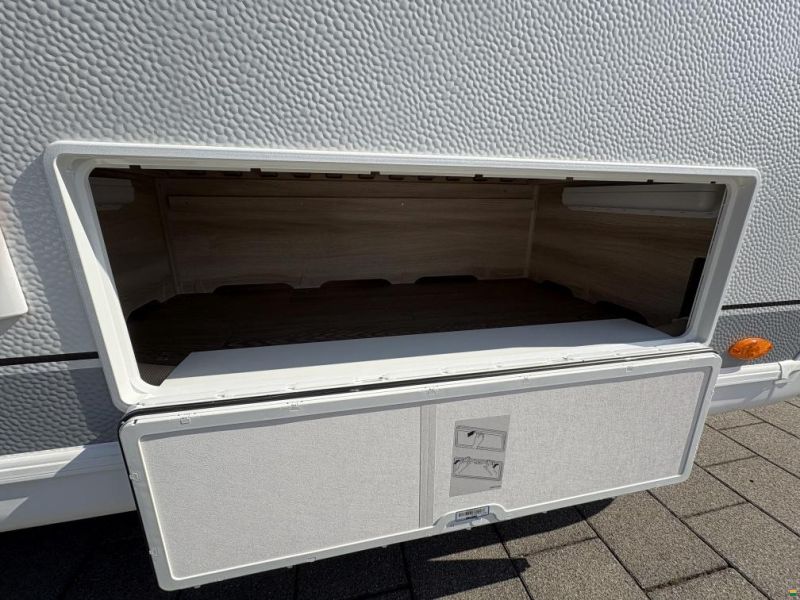 Hobby 495 UL De Luxe