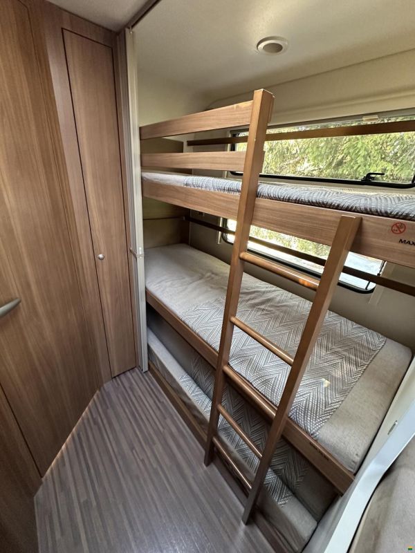Adria Adora Supreme 563 PT
