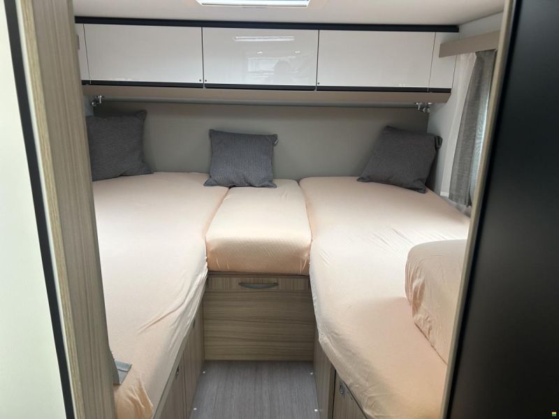 Adria Compact Axess DL