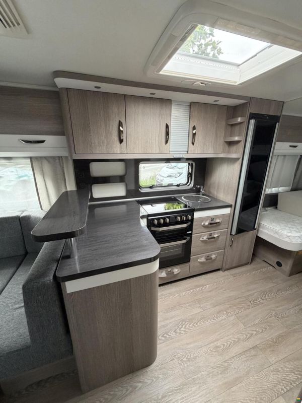 Hobby Prestige 620 CL