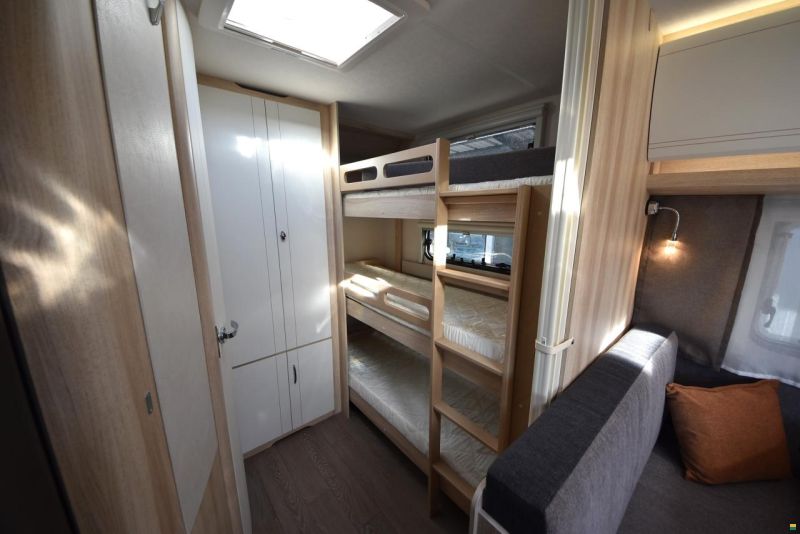 Hobby 545 KMF De Luxe