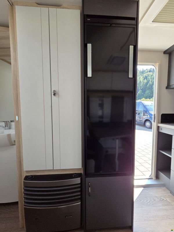 Hobby 400 SFe De Luxe