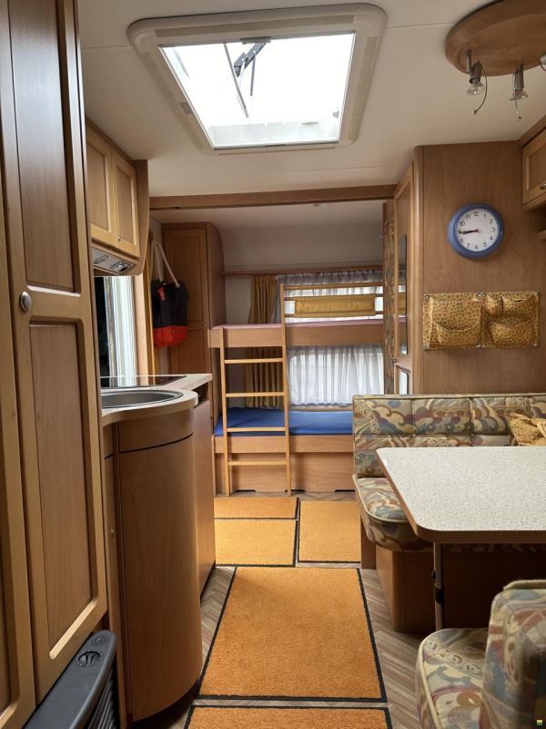 Bürstner Amara 550 TK Luxus