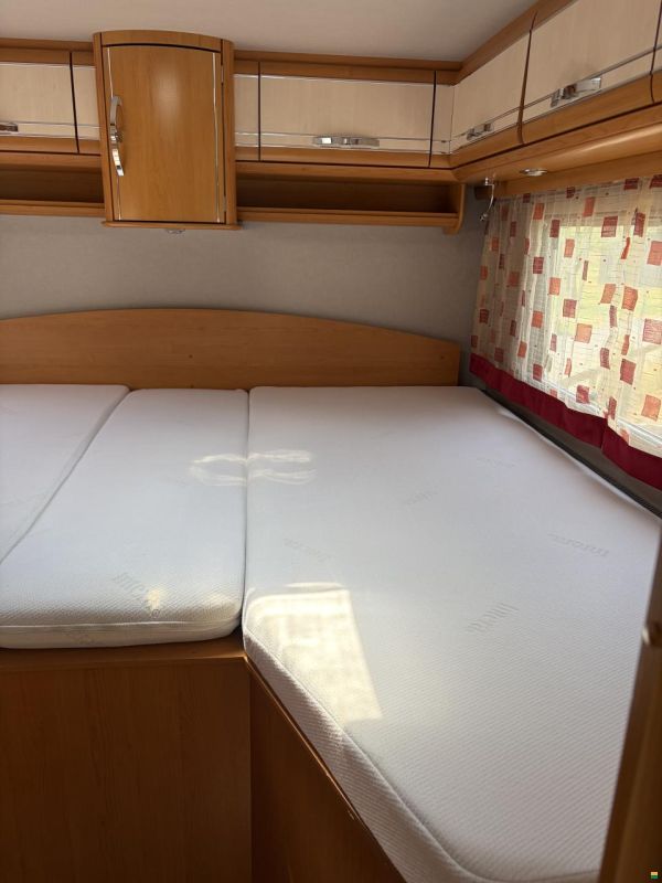 Phoenix Liner 8300 L