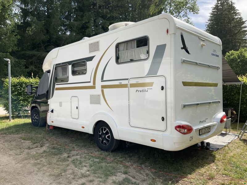 Eura Mobil Profila T 695EB