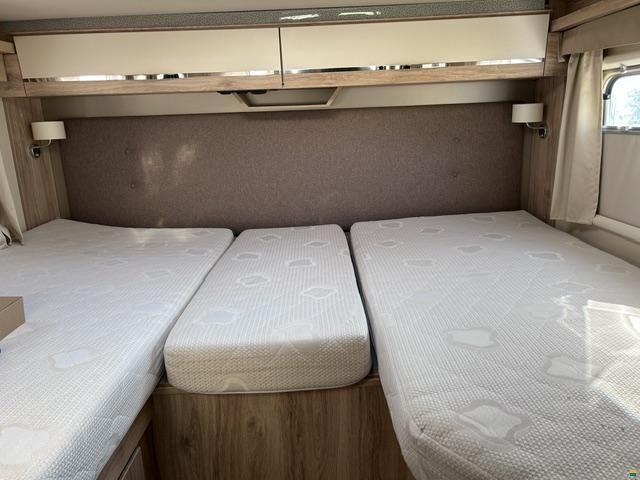 Eura Mobil Profila T 695EB
