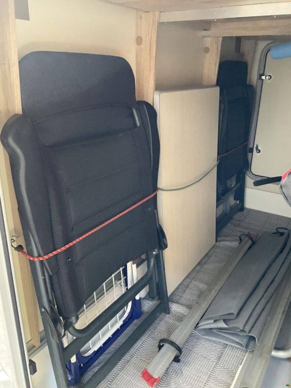 Eura Mobil Profila T 695EB