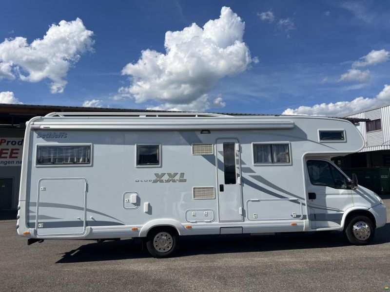 Dethleffs Globetrotter XXL A9000