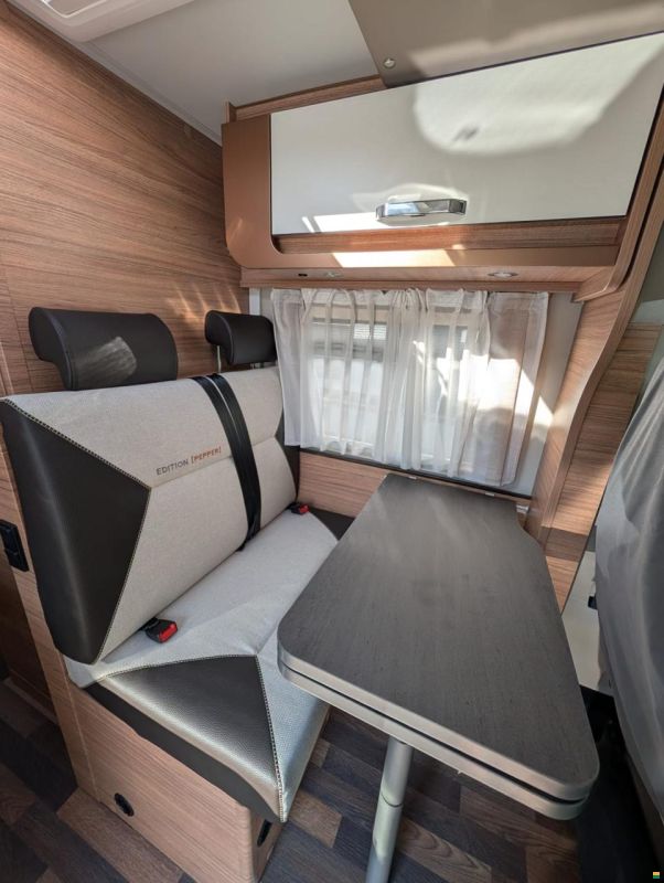 Weinsberg CaraCompact 600 MEG Edition Pepper