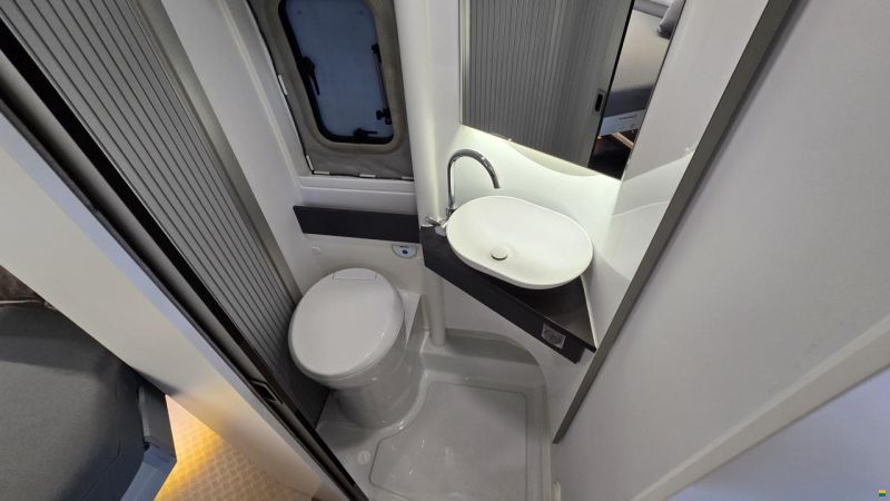 Adria Twin Supreme 640 SGX