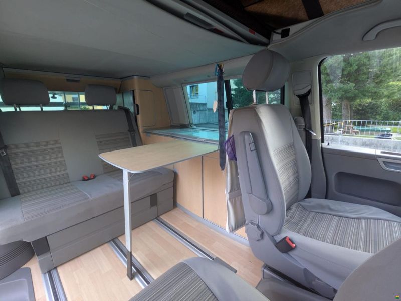 Volkswagen T5 California