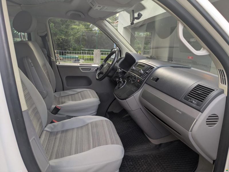 Volkswagen T5 California