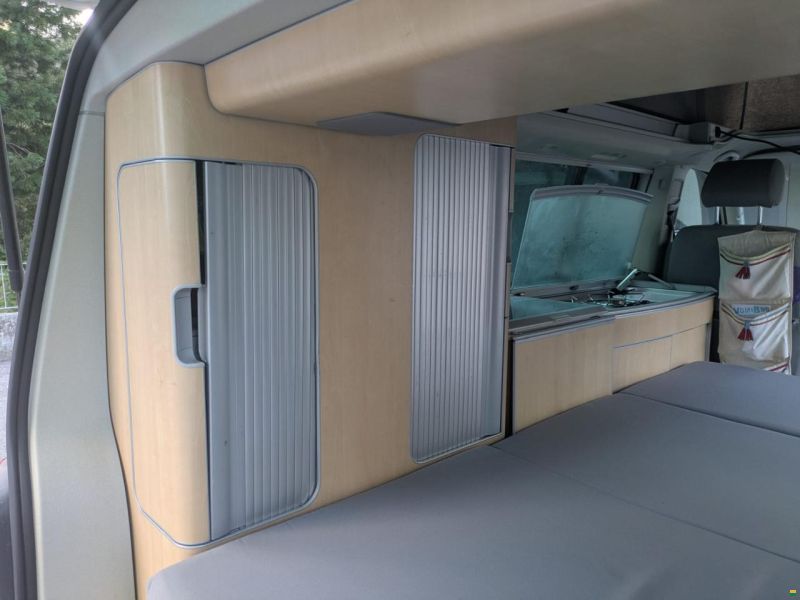 Volkswagen T5 California