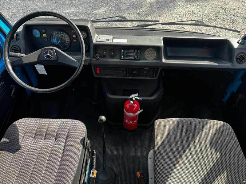 Mercedes Benz 310
