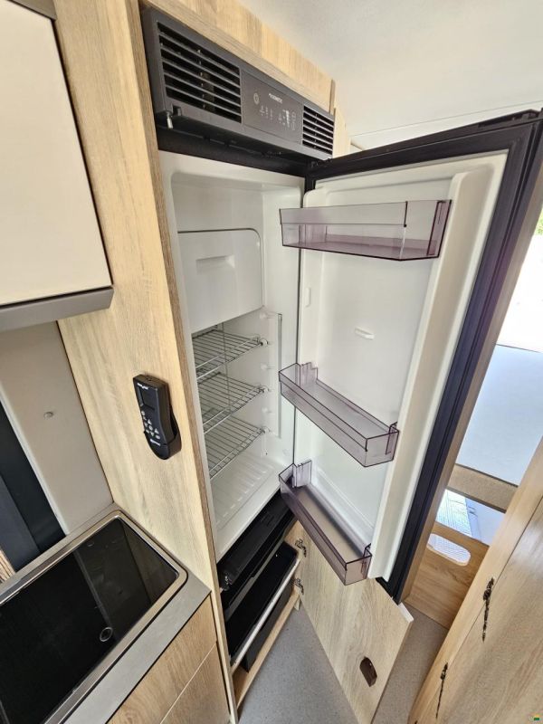 Clever Vans 600 mit Solar, Maxxfan, Dieselheizung!
