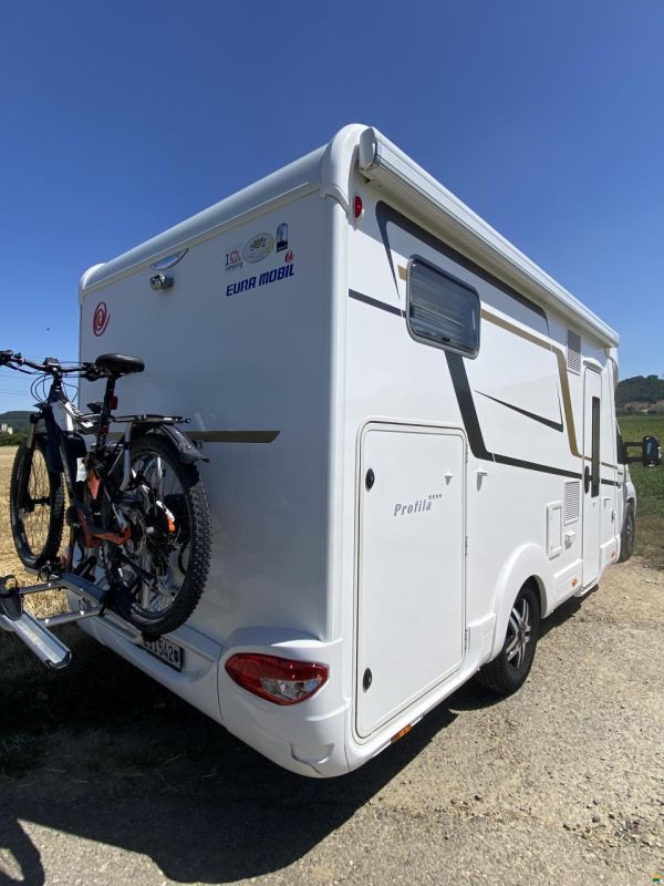 Eura Mobil Profila T 695 HB