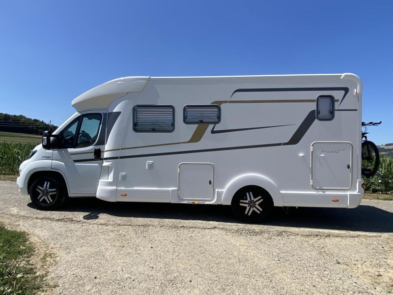 Eura Mobil Profila T 695 HB