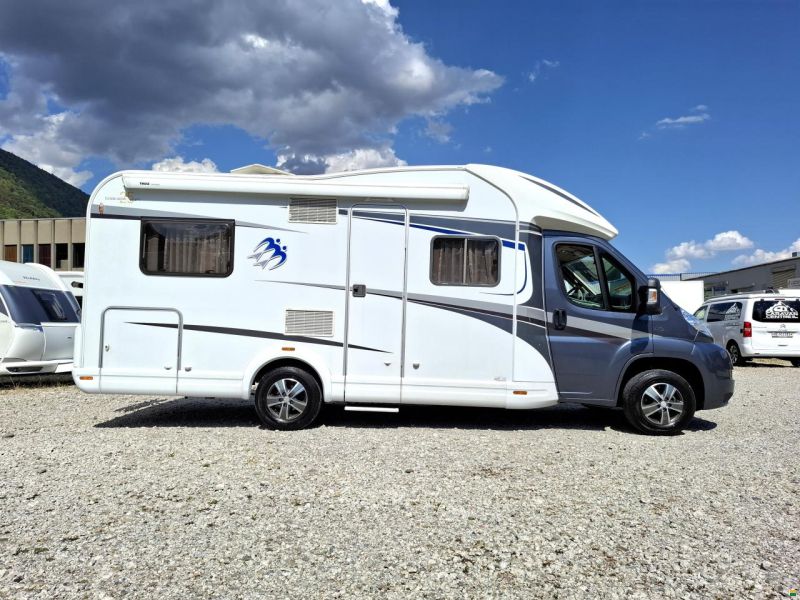 Knaus sky wave 650 MF 25 years celebration