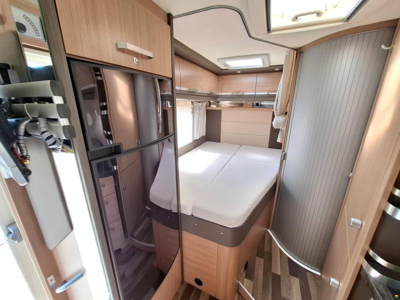 Knaus sky wave 650 MF 25 years celebration