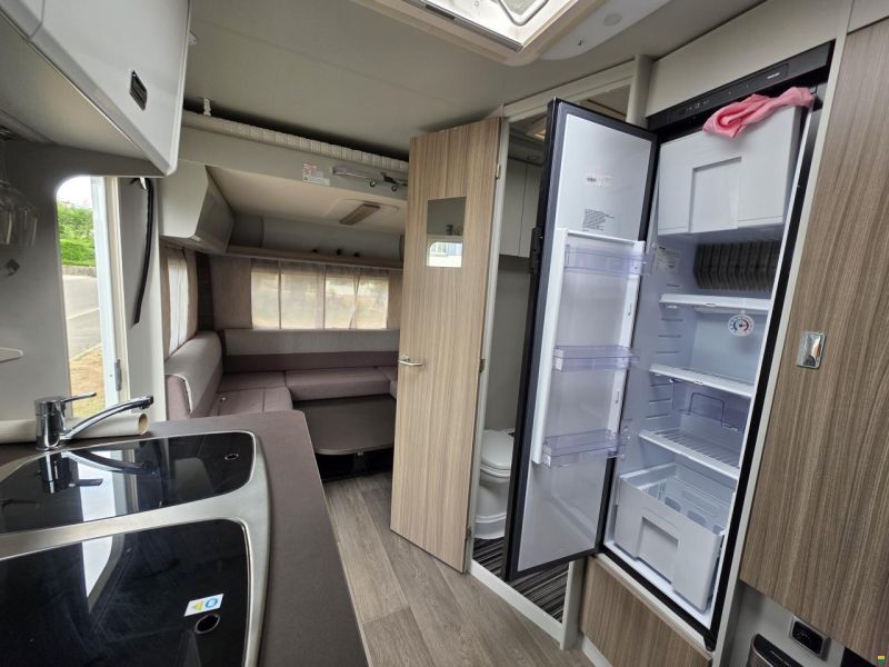 B&uuml;rstner Averso Plus 520 TL