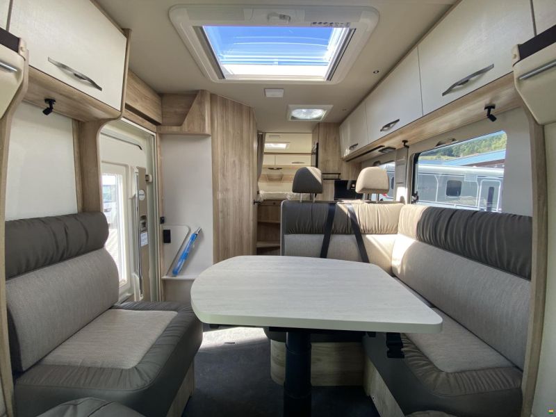 Eura Mobil Profila T 695 EB