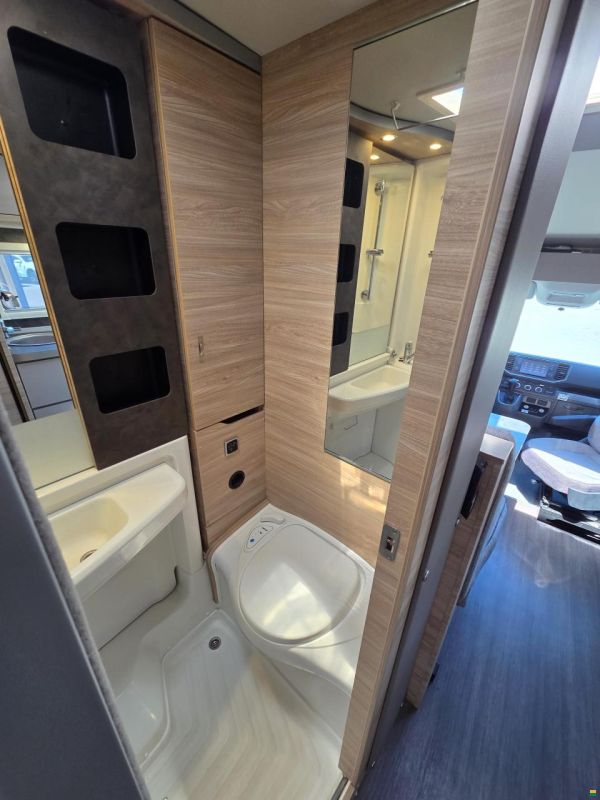 Knaus VAN-TI PlUS 650 MEG