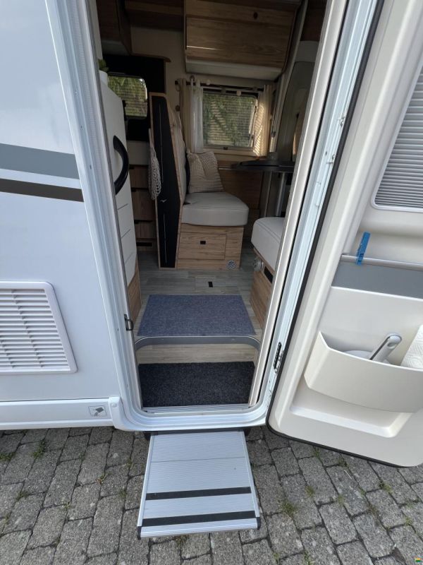 Pilote Pacific P696GJ Expression