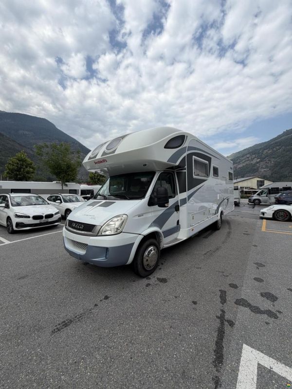 Dethleffs Globetrotter XXL A 9000-2