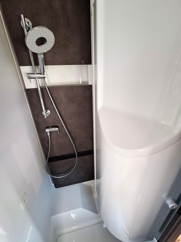 Adria Coral Supreme - MB 650 SL
