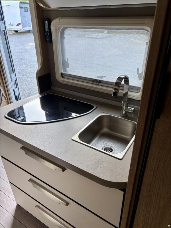 Knaus Sky Wave 650 MEG