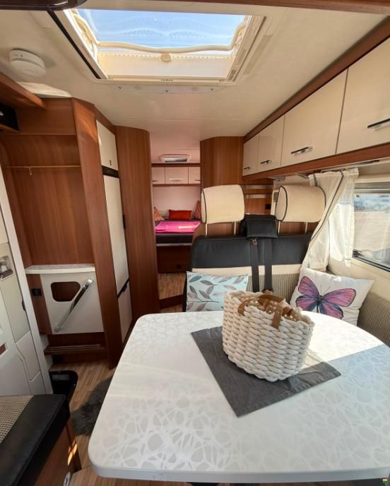 LMC Explorer Sportline I605