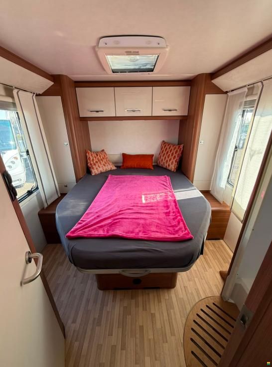 LMC Explorer Sportline I605