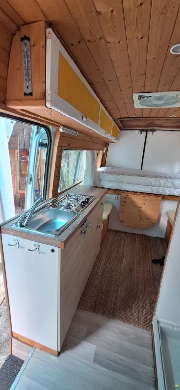 Volkswagen LT28