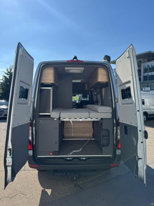 Pössl Roadstar X Mercedes 190 PS